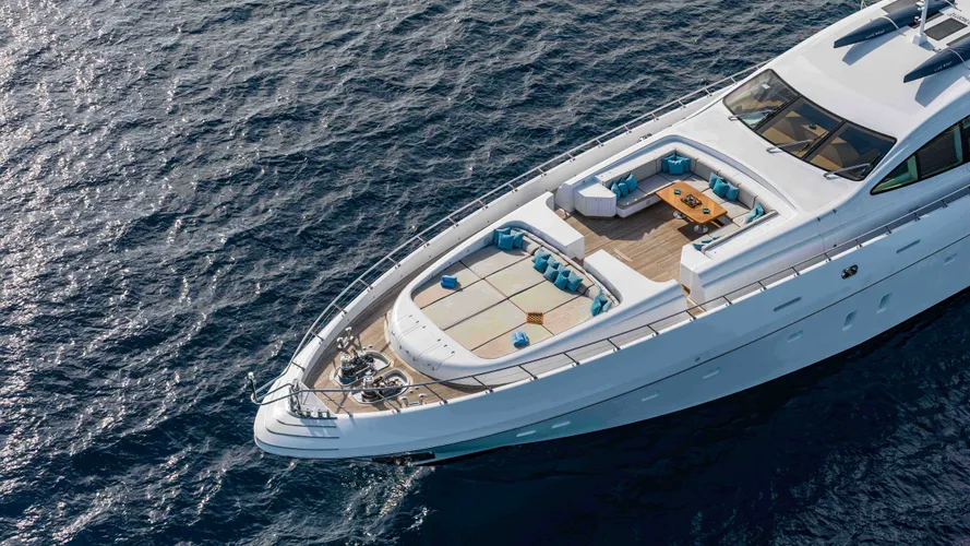 moka-yacht-for-sale-overmarine-group-49-9m-2011